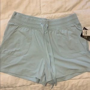 Gap shorts